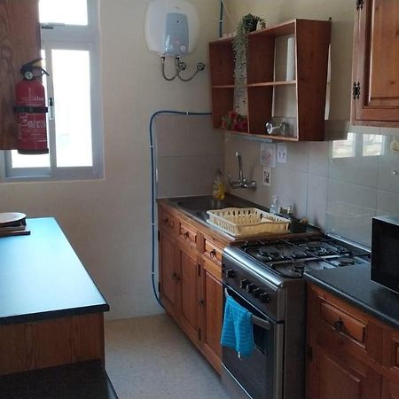 Sea View 2 Bedroom Apartment Marsaskala Eksteriør billede
