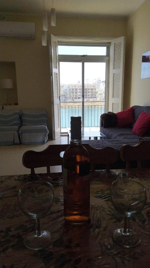 Sea View 2 Bedroom Apartment Marsaskala Eksteriør billede