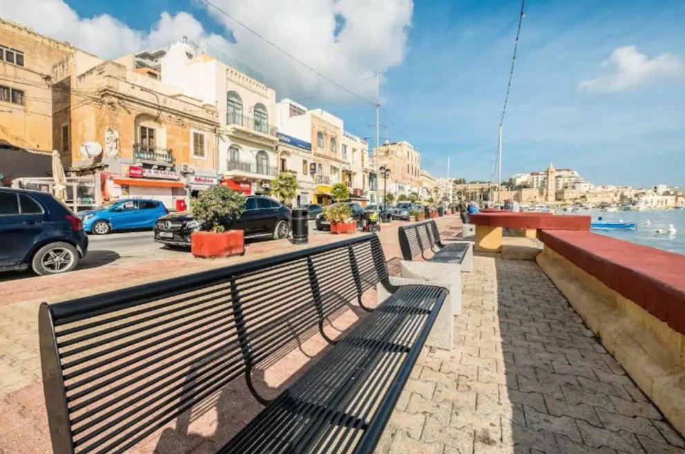Sea View 2 Bedroom Apartment Marsaskala Eksteriør billede